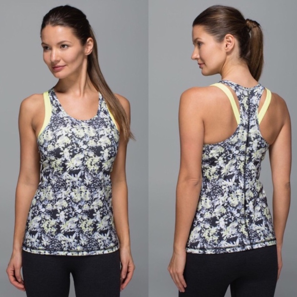 Lululemon Inspiration Tank Floral / Built-In Bra